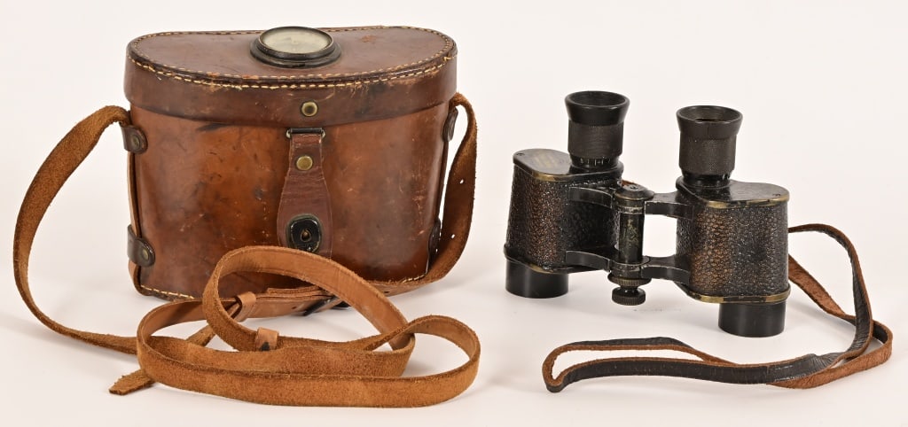 U.S. Army Signal Corps Bausch & Lomb Binoculars: Original marked Bausch & Lomb leather case with compass