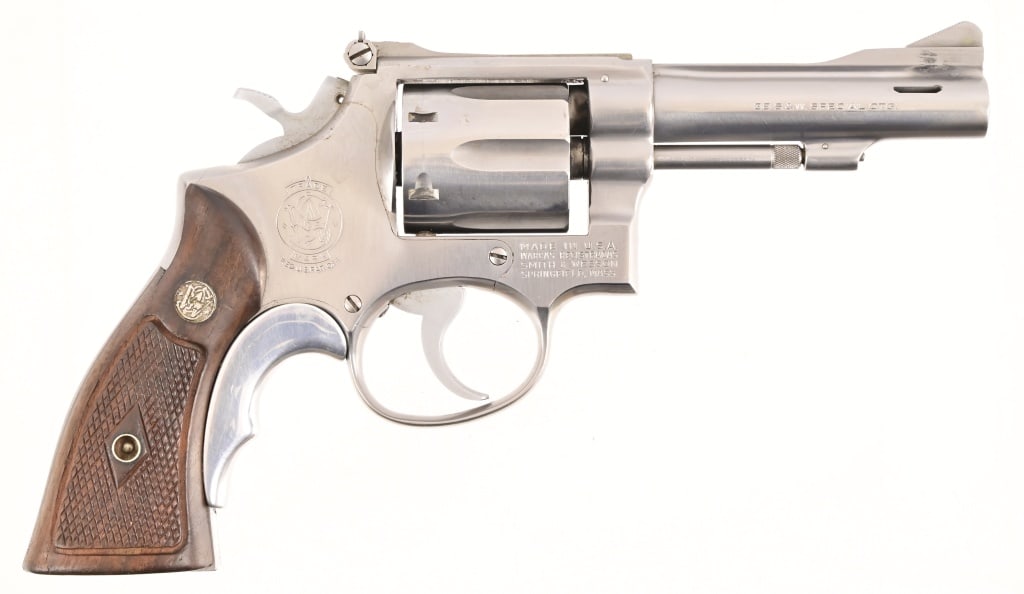 S&W Model 67 Revolver .38 Special: S/N 3K88637. Stainless finish, 4" barrel, checkered S&W Wood grips. Solid action and good bore. Modern