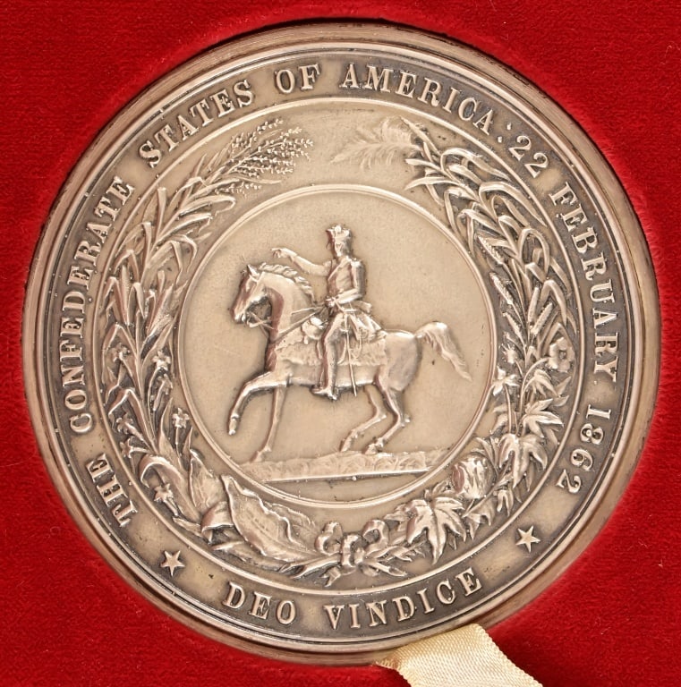 Great Seal of The Confederacy, Sterling Silver: Oxmoor House, 1976, One Pound Sterling Silver, Limited Edition 253/5000. In original display case with original box.