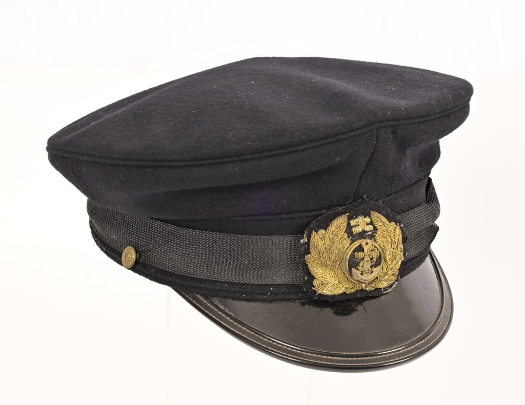Japanese Naval Officer's Hat (1 of 9)