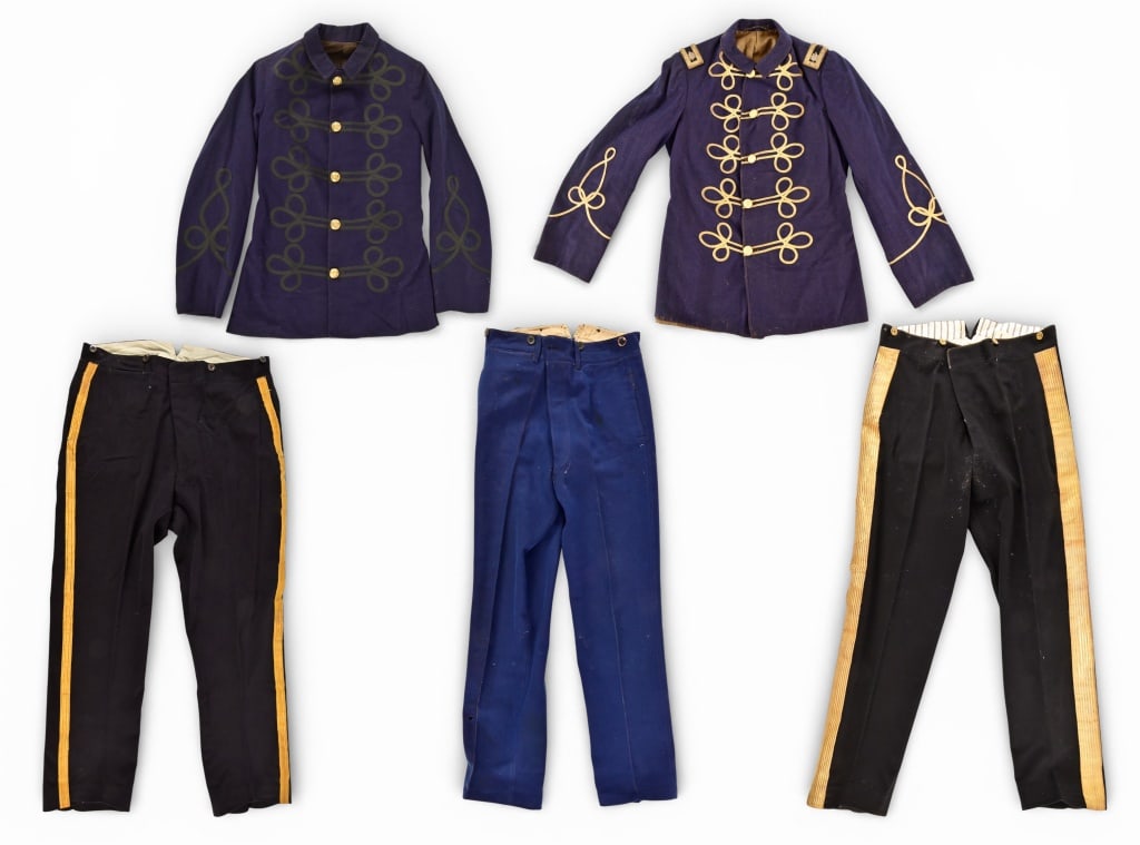 US M1903 Officer Dress Uniforms (Pair) (1 of 18)