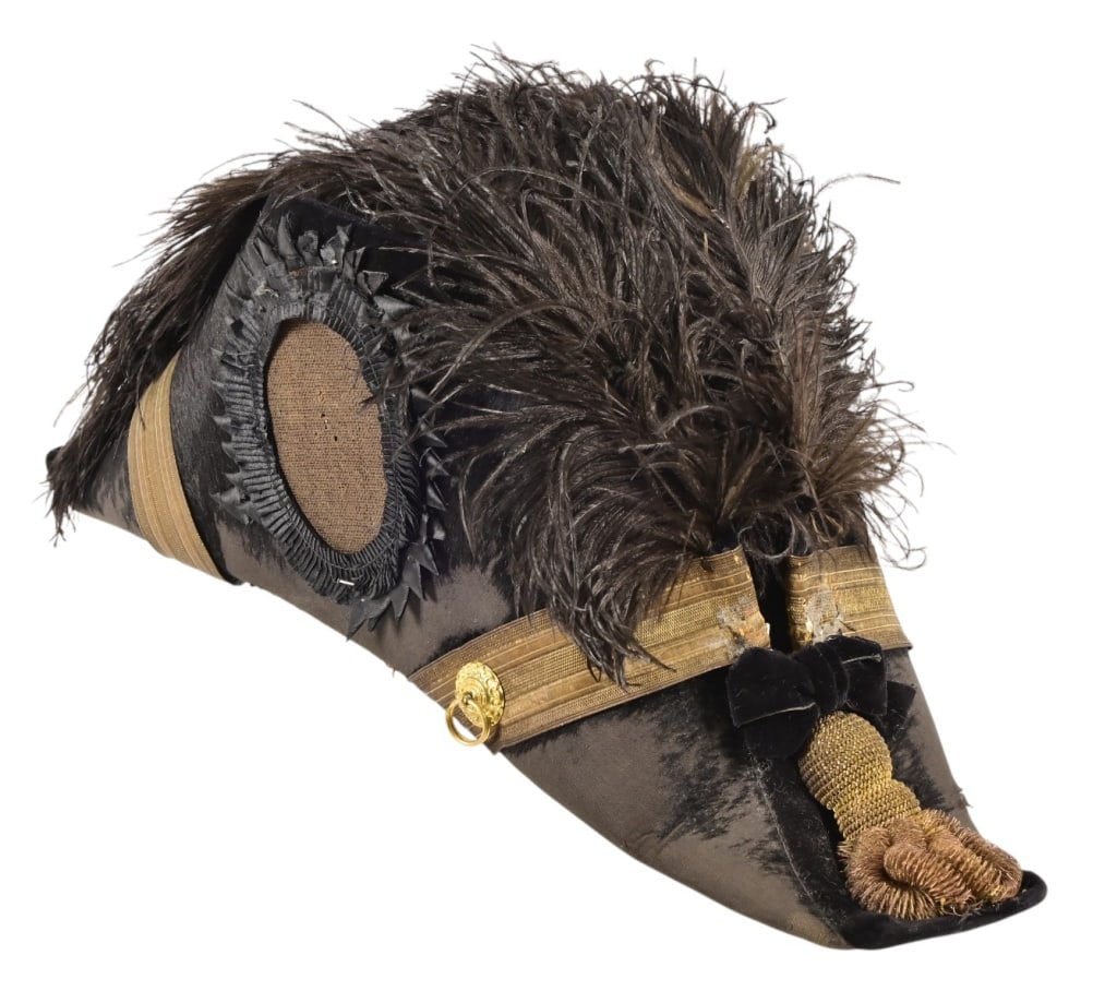 Chapeau Military Hat (1 of 12)