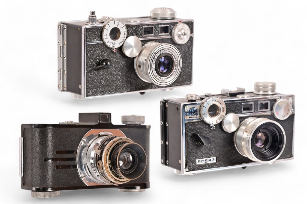 (3) Argus Art Deco Cameras (1 of 14)