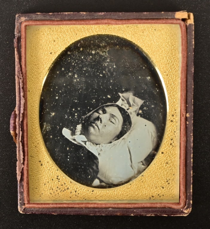 Daguerreotype of Deceased Woman (1 of 2)