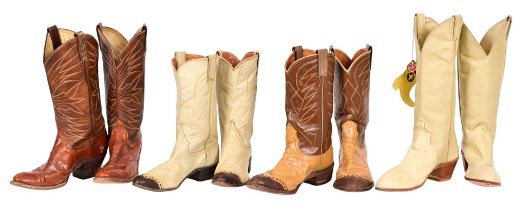 4 Pair Vintage Women's Western Boots: 1- pair tope with brown tips women's Justin boots size 6 1/2B. 1- pair burgundy with brown tops women's boots size 8C. 1- pair tope women's Justin boots size 7AA. 1- pair tope and brown Nocona boots s