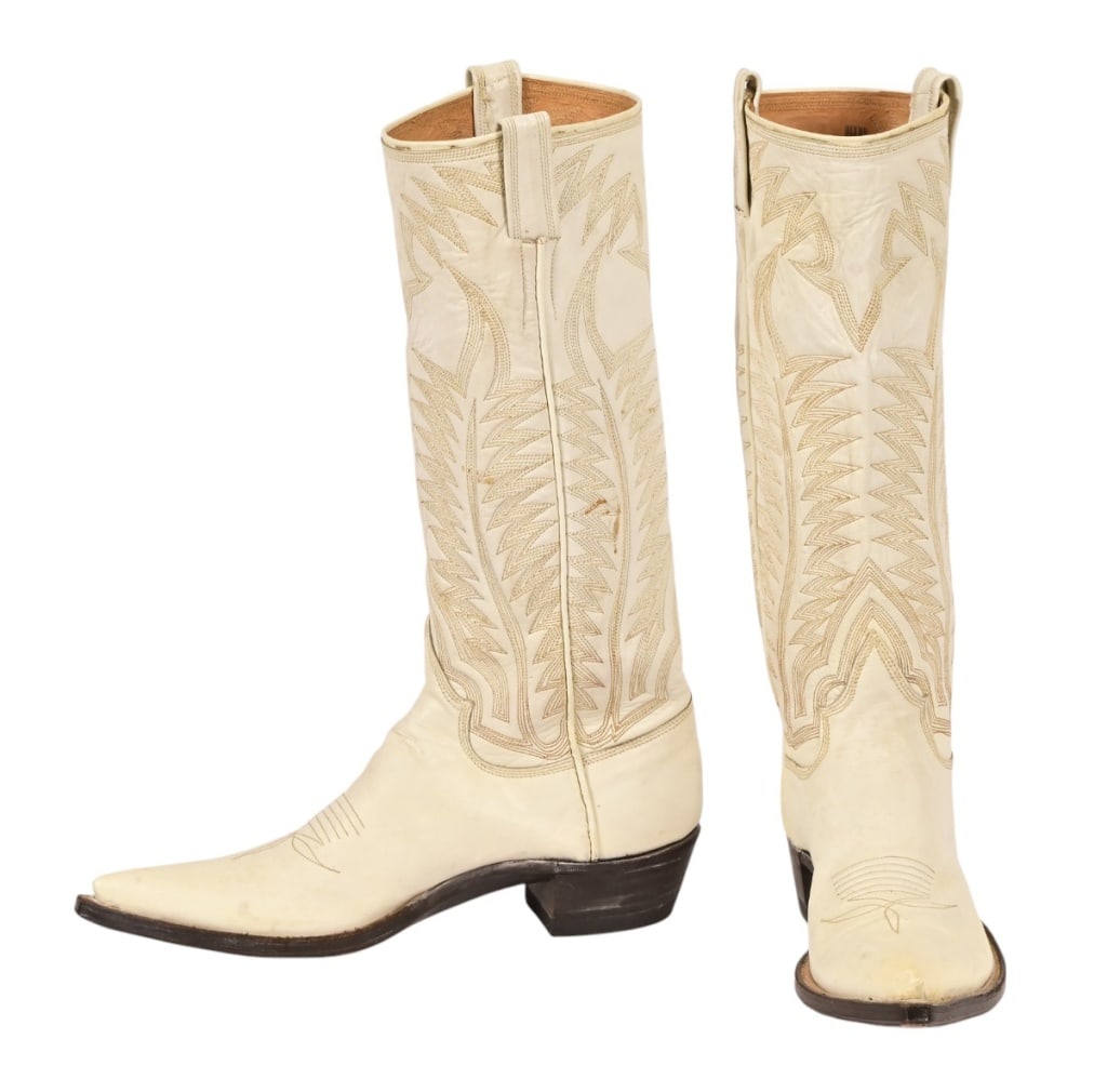 Pair Vintage Womens Boots (1 of 10)