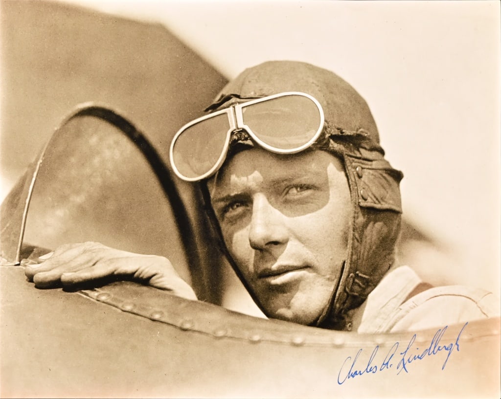 Charles Lindbergh Signed 8x10 Photo (1 of 3)