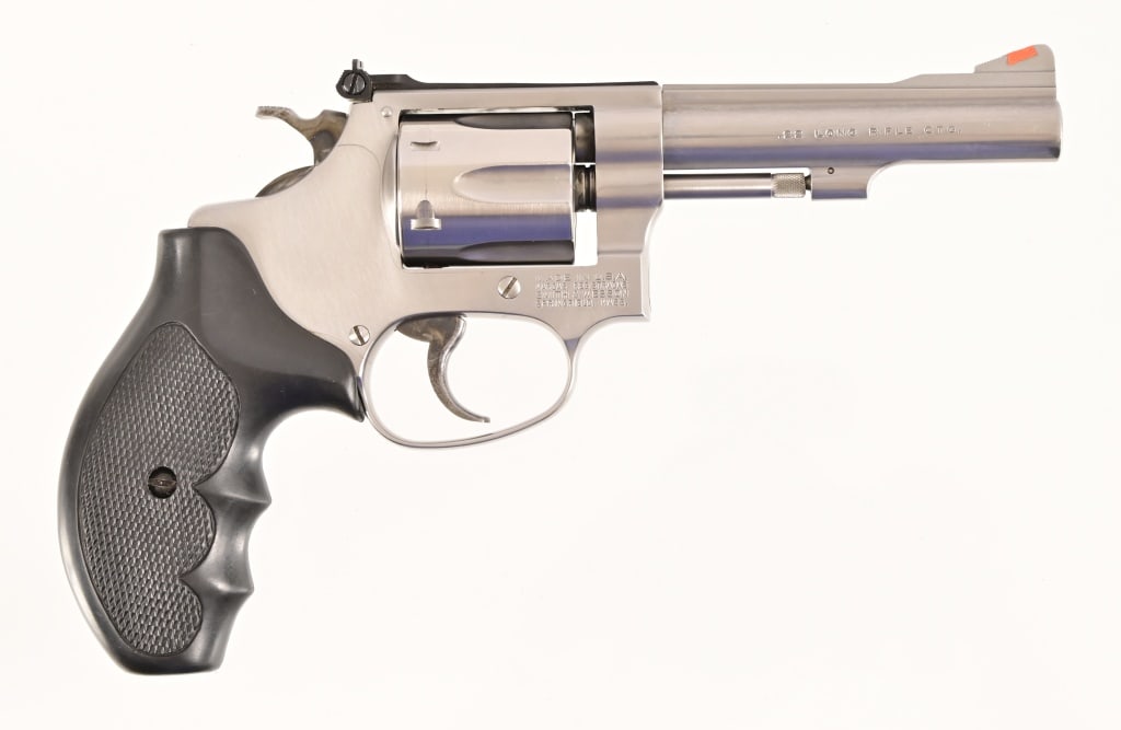 Smith & Wesson Model 63-3 .22 Pistol (1 of 2)
