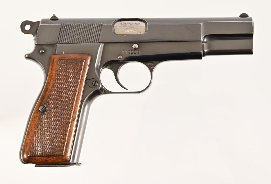 Browning Belgium Hi-Power Semi-Auto 9mm (1 of 2)