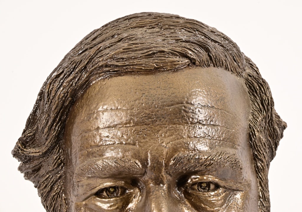 General Robert E. Lee Bust by Erick Erickson - 2