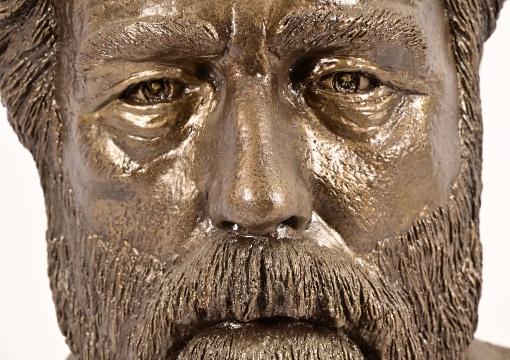 General Robert E. Lee Bust by Erick Erickson - 4
