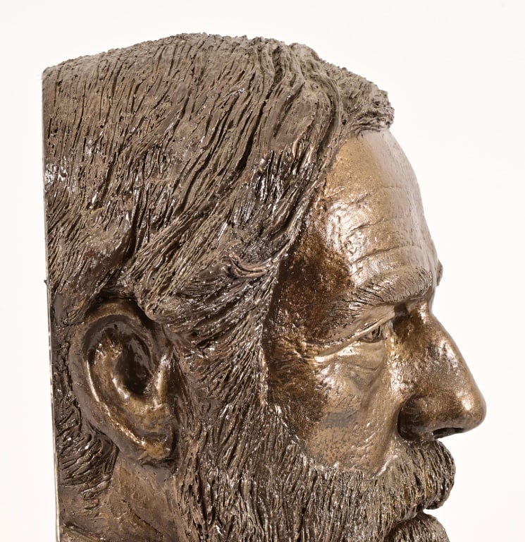 General Robert E. Lee Bust by Erick Erickson - 8