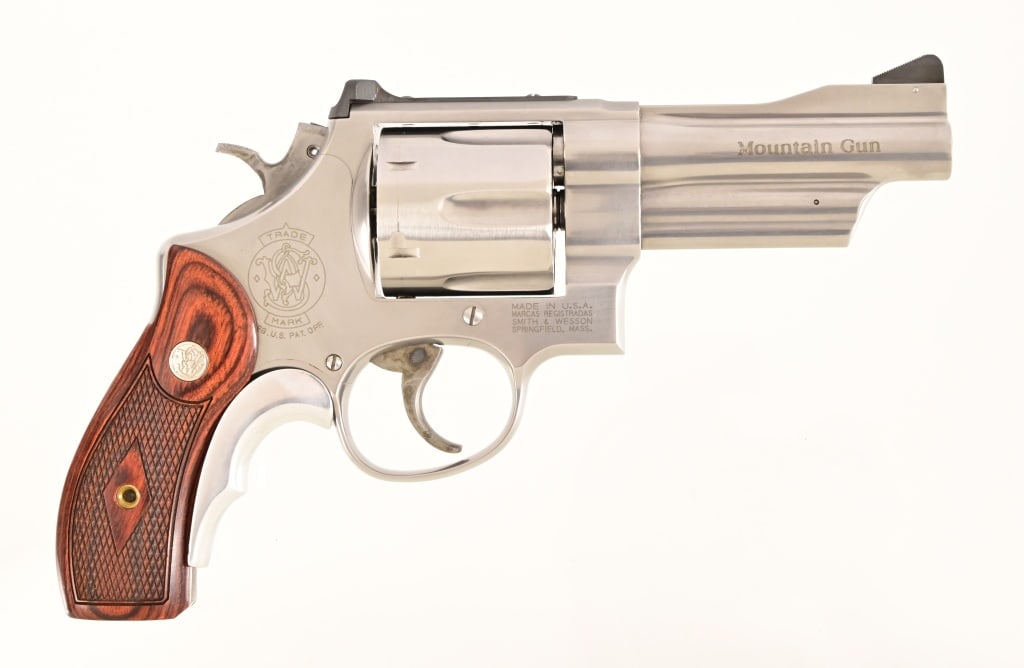 S&W 629-4 "Mountain Gun" .44 Magnum Revolver (1 of 2)