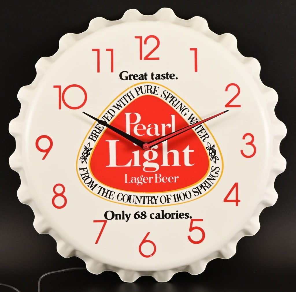 Pearl Beer Advertising Bottle Cap Clock c.1980: Very good, almost NOS condition