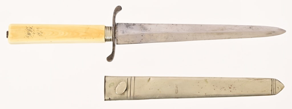 Antique Dagger & Scabbard (1 of 8)