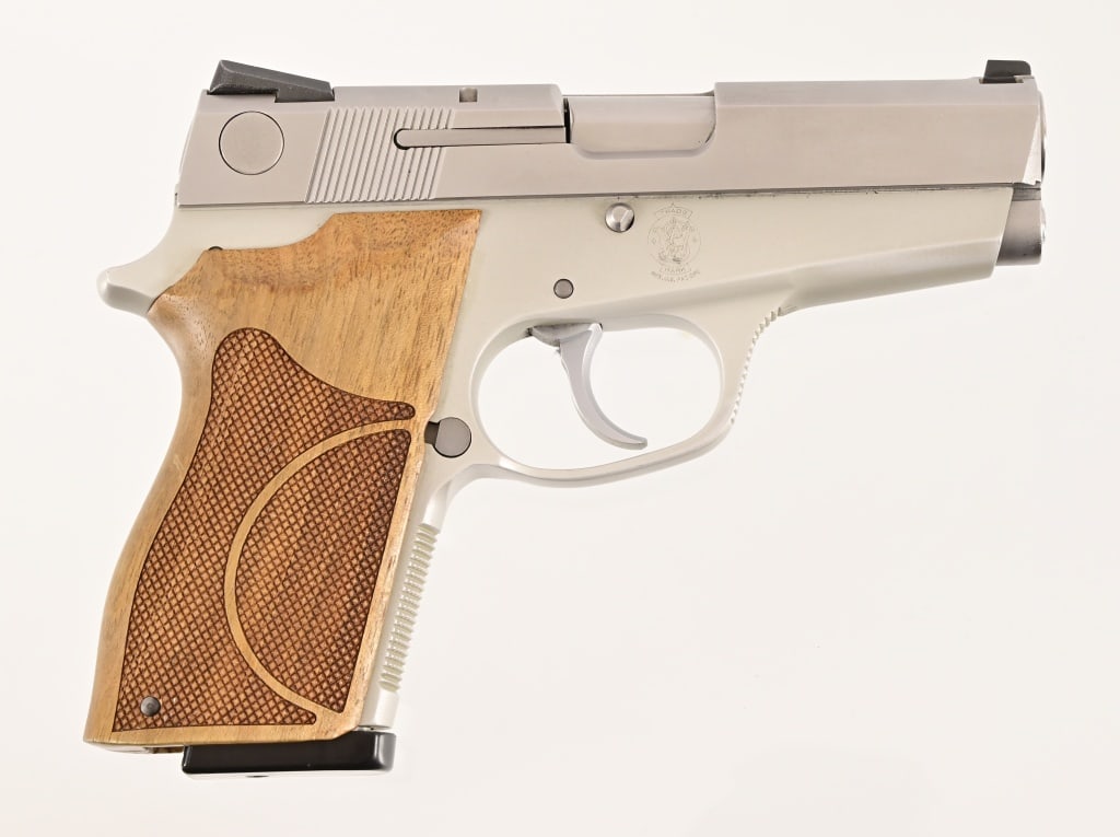 S&W Model 3913 Semi-Auto 9mm: SN TJC 3329. 3.5" barrel, great bore. Very nice condition. Modern.