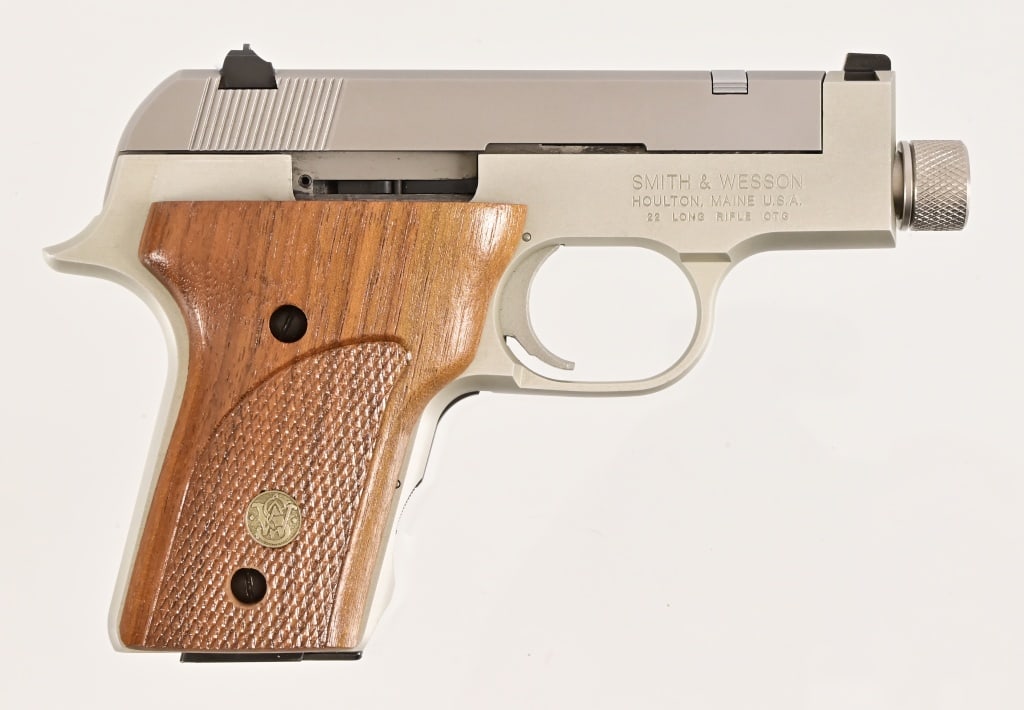 S&W Model 2213 Semi-Auto .22LR: S/N UAC6455. Excellent condition. 3.25" threaded barrel. Modern.