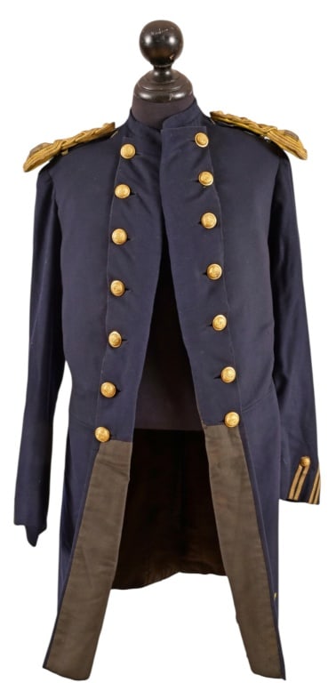 Rare New Mexico National Guard Officer' Frock Coat (1 of 10)