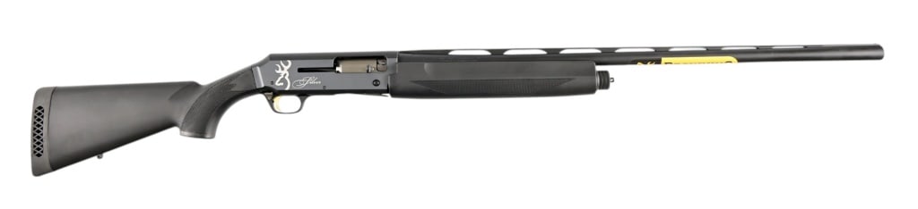 Browning Silver Series 12 Ga Semi Auto Shotgun: S/N: 113ZP05635. 28" barrel. nice condition. Modern.