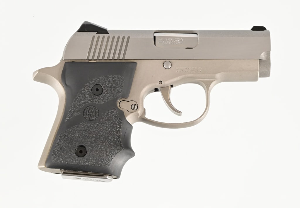 Colt 1911 Pocket 9 9mm Series 90 Model 6CP9000: Series 90, model CP9000, 3" barrel, nickel/stainless steel finish, in original Colt factory case. Modern.