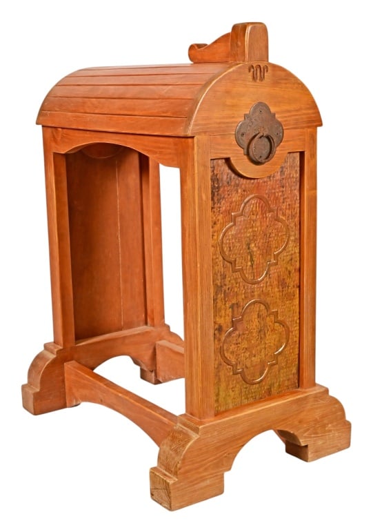 King Ranch Saddle Stand (1 of 20)