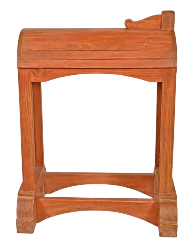 King Ranch Saddle Stand - 8