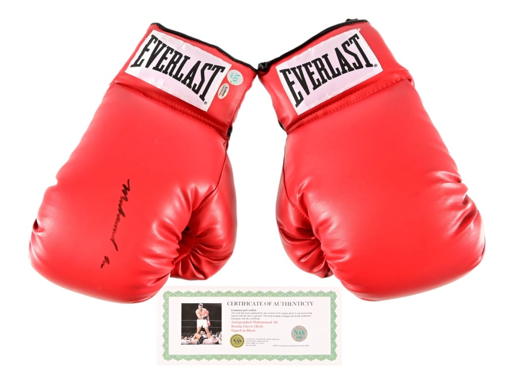 Muhammad Ali Autographed Boxing Gloves (1 of 6)