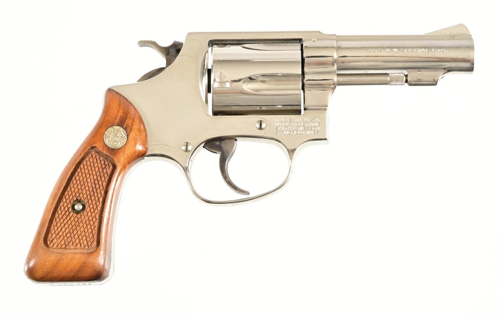 S&W Model 36-1 .38 Special Revolver: S/N J863209. 3" barrel. Modern.
