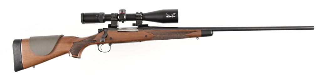 Remington Mod 700 - .300 REM Ultra Mag With Scope (1 of 2)