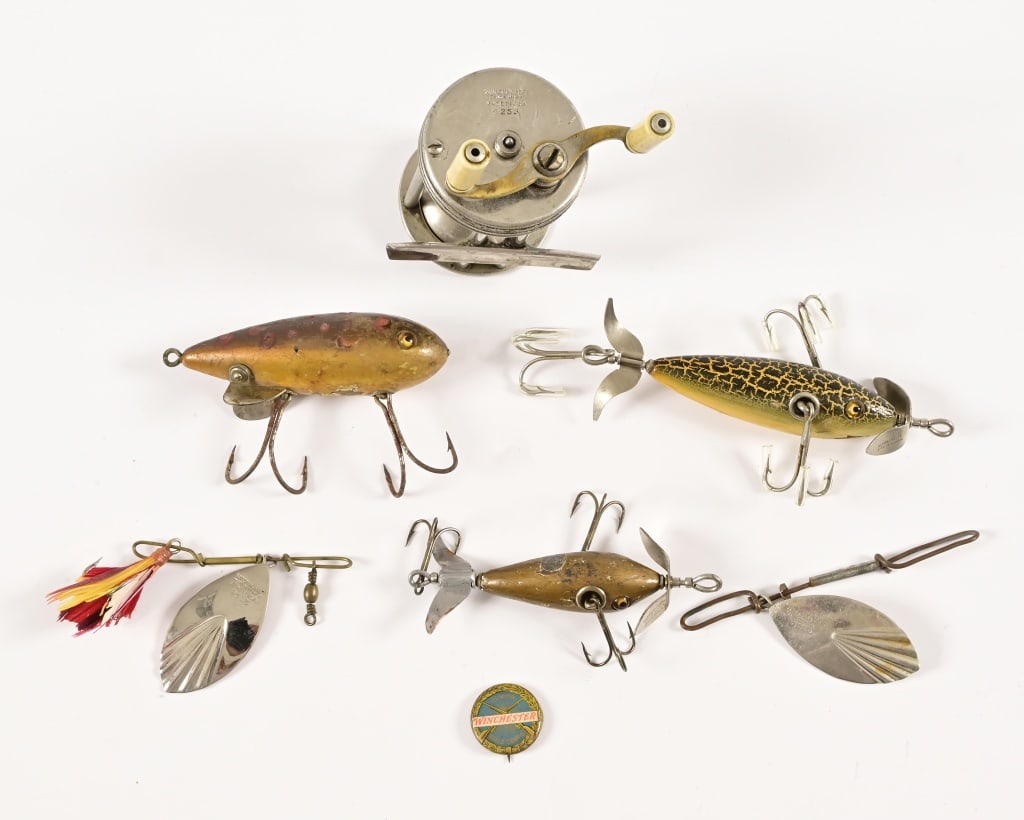 Winchester Antique Fishing Lures & Winchster Reel (1 of 3)