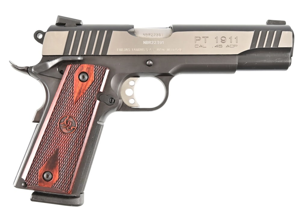 Taurus PT 1911 .45 ACP (1 of 3)