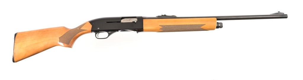 Winchester Ranger 20 Gauge Shotgun: S/N: N1124811. 24" barrel, chambered 2 3/4" deer slug. Youth stock. Modern.