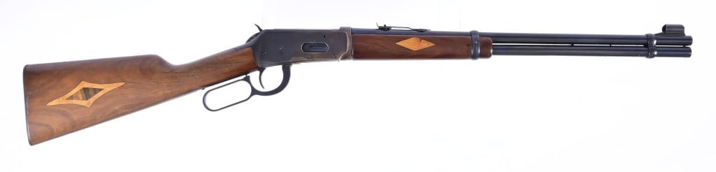 Winchester 1894 - Pre 64 Lever Action .32 WS: 20" Barrel, S/N 2725416, Wood inlays in stock. Modern