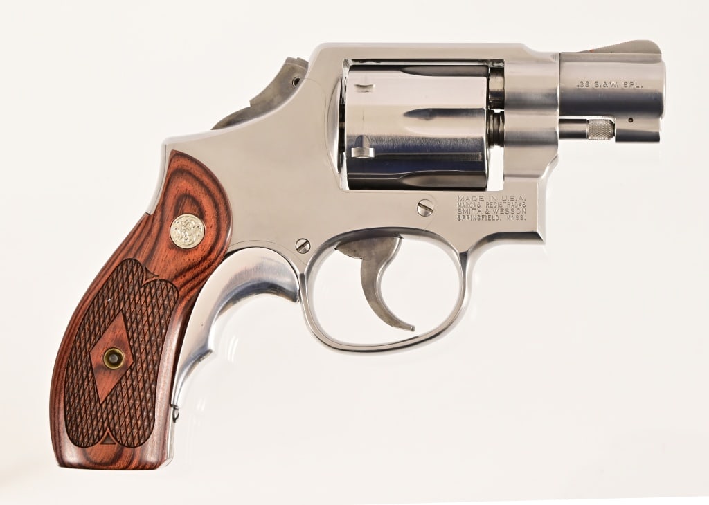 S&W Model 64-4 Revolver .38 Special: S/n CCL5092. 2" barrel, good bore. Double action only. Tyler grip adapter. Nice Rose wood grips. Modern.
