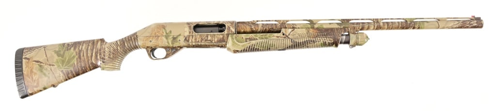 Benelli Nova 12 Gauge Shotgun (1 of 4)
