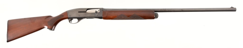 Remington Model 48 Sportsman 12GA Shotgun: SN 3076092. 28" plain barrel modified choke. Used but in good condition. Modern.