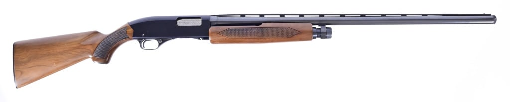 Winchester Model 1200 12 GA Pump Shotgun (1 of 3)