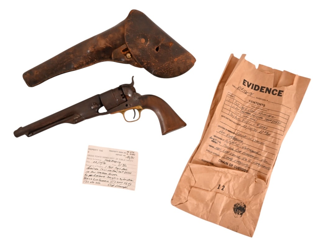 Antique Colt 1860 Army .44 Pistol and Holster (1 of 20)