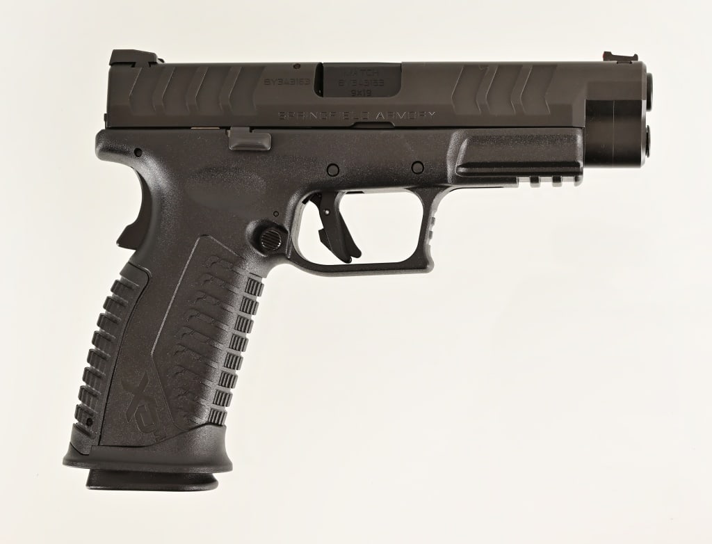 Springfield XDME 9MM Pistol: 4.5" Barrel, 1 Extra Mag, S/N BY343163, Modern
