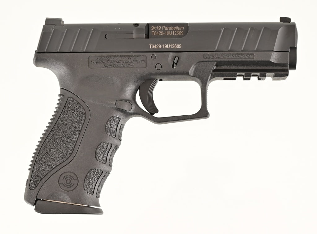 Stoeger STR9 9MM Pistol (1 of 9)
