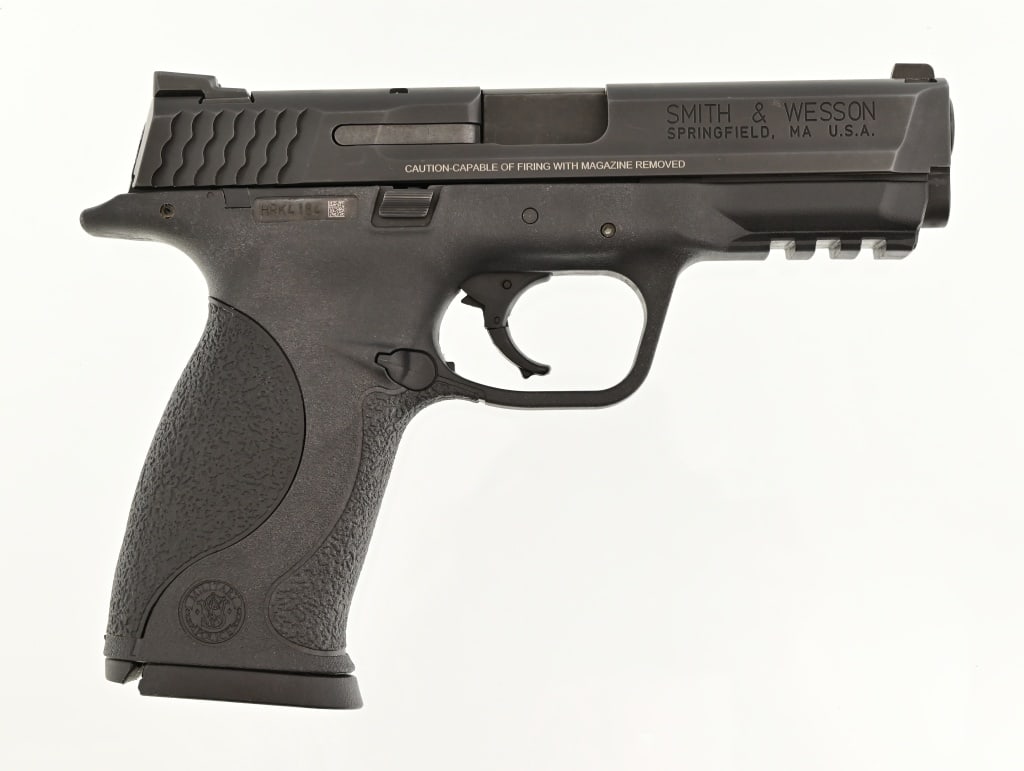 S&W Model M&P9 9MM Pistol (1 of 6)