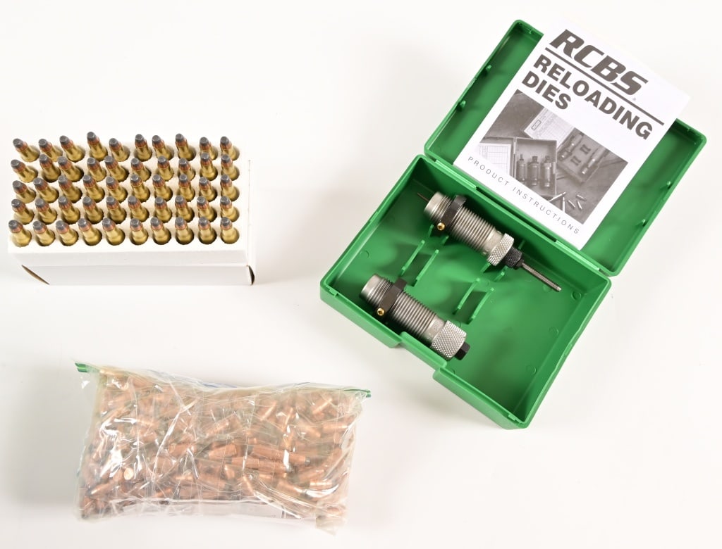900+ .25-20 Reload Ammo Die Set and Projectiles (1 of 2)