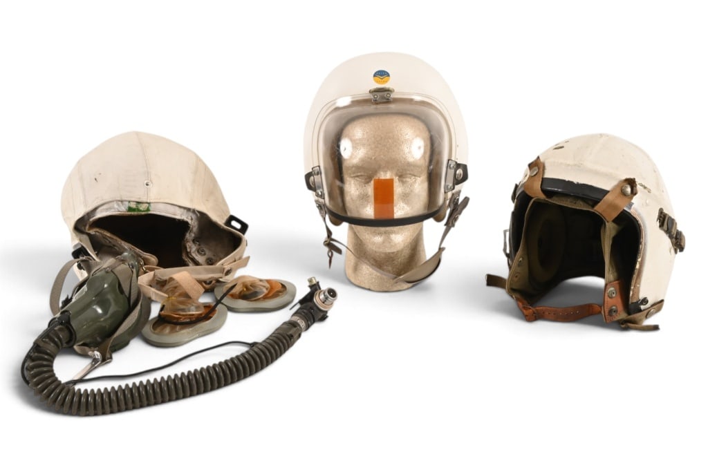 Collection of 3 U.S. Military Flight Helmets: An HGU-16A/P Used by the USAF from mid 1960's -1980's. A USAF Early Jet era MB-3 Fighter Pilot Helmet, Oxygen Mask & Comm kit. A Vintage USMC Aviators Helmet with Comm Kit, Dog tag stamped "Moore, Lut