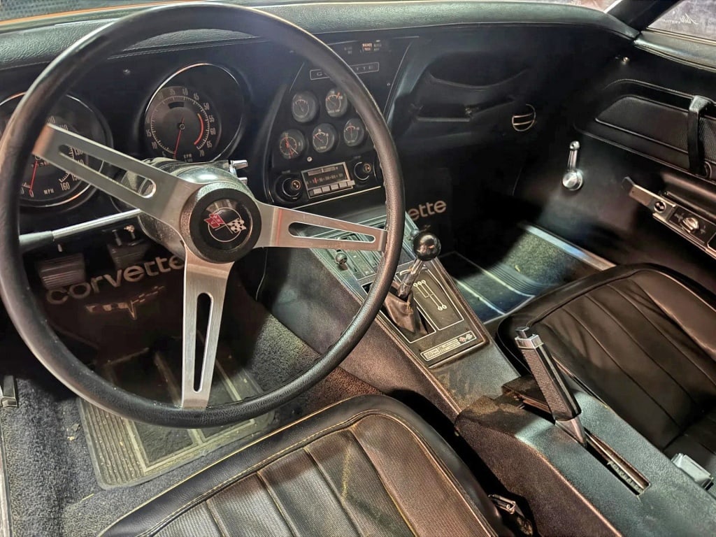 1972 Corvette Stingray - 10