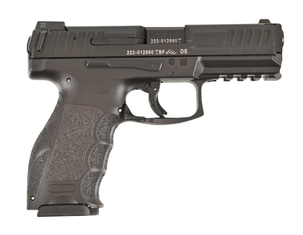 HK VP40 Semi-Auto .40 Pistol (1 of 8)