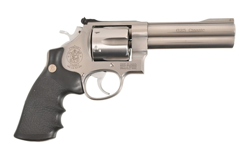 S&W 625 Classic .45 Colt Revolver: 5" Barrel, S/N SDS1107. Missing front sight. Modern