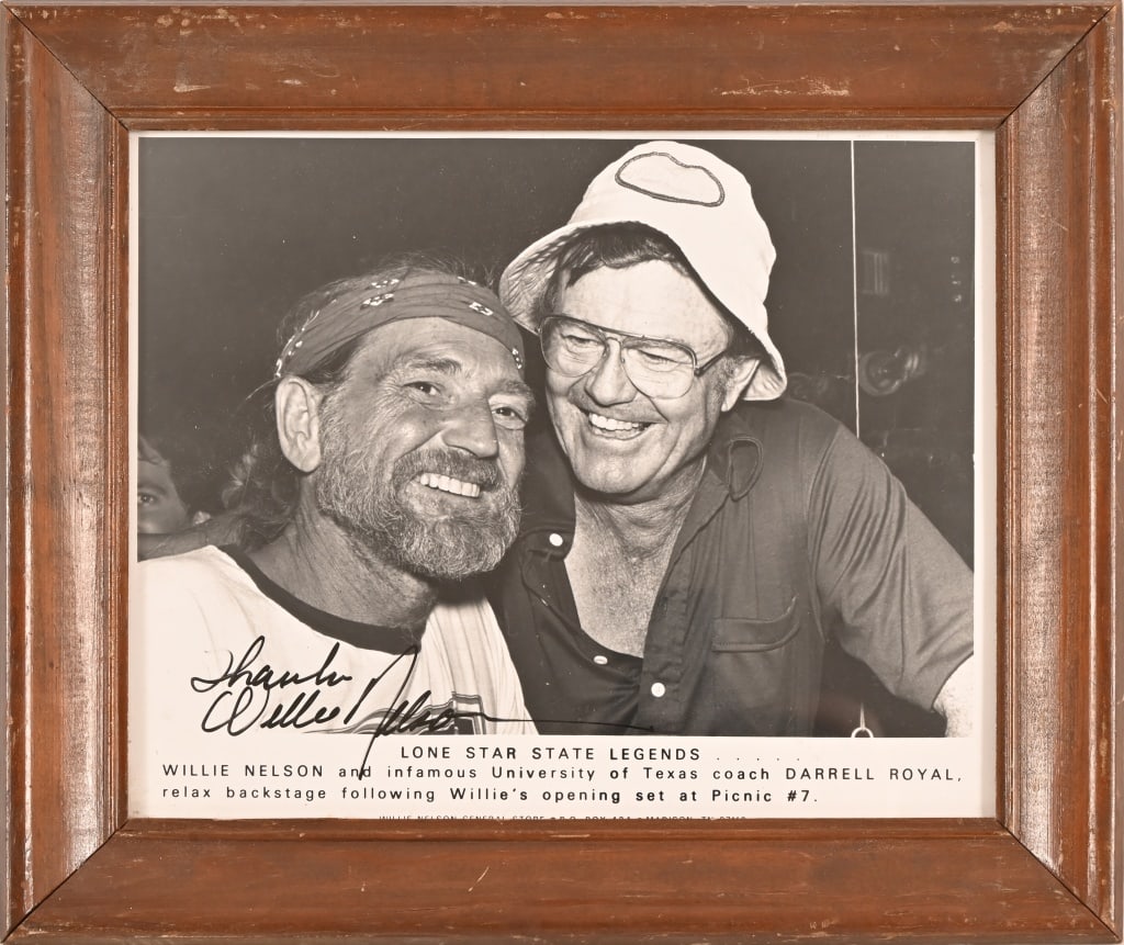 Willie Nelson Autographed Photo (1 of 2)