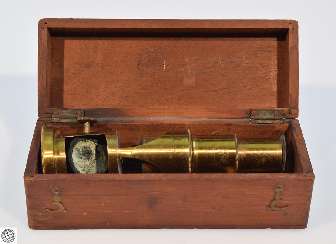 19th Century BRASS DRUM MICROSCOPE Field Mahogany Case: Details: This lot consists of a Field Microscope and Case from our Civil War Estate Collection. This 19th Century Brass Drum MICROSCOPE features a Mahogany case and blank slides. It measures approx. 7