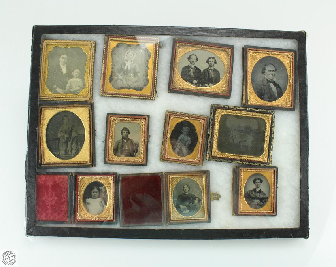 11 Pcs Antique 19th CENTURY PHOTOGRAPHIC PORTRAITS IN: Details: 11Pcs. This lot comprises a window boxed collection of antique photographic portraits in individual frames. Included in this lot is a variety of portraits of varying sizes in frames, or decor