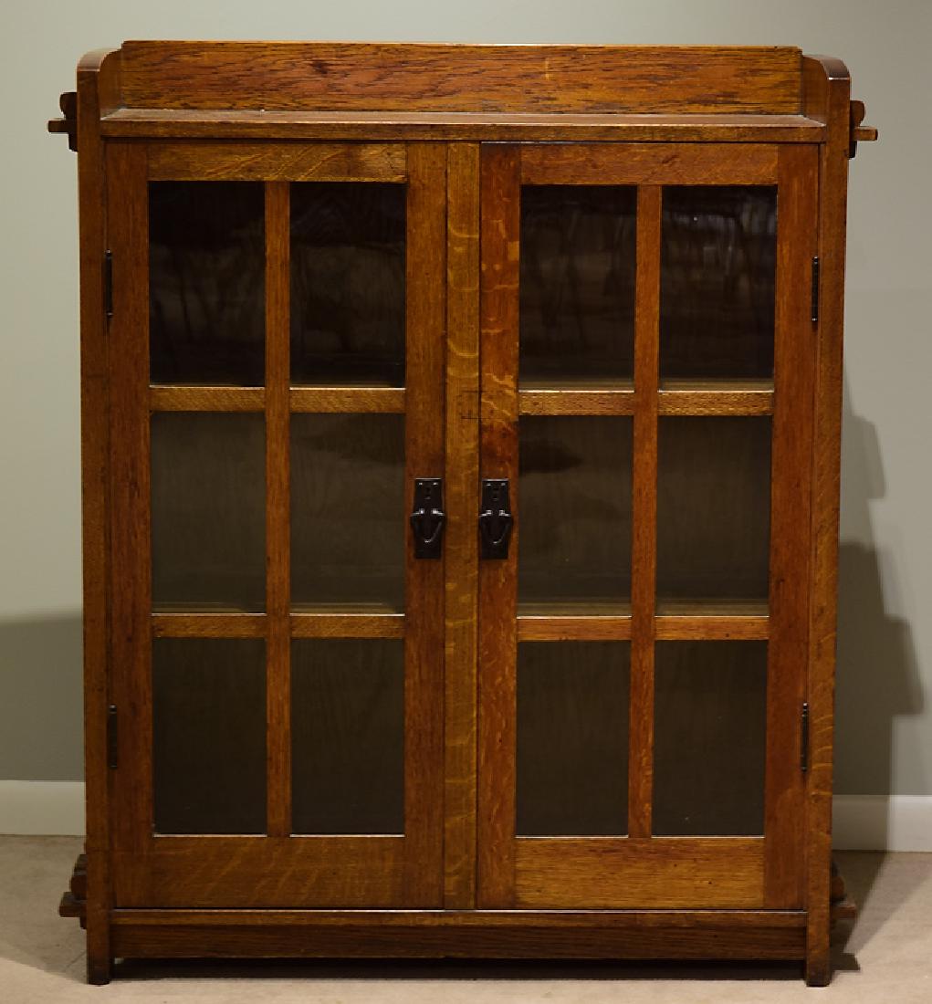 Vintage GLASS FRONT BOOKCASE OAK MISSION STYLE LOCKING